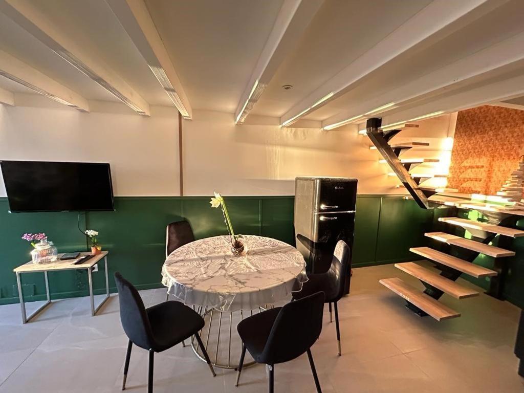 Ferienwohnung Eden De Thau 1Ere Ligne Bouzigues Exterior foto